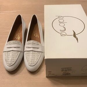 Paloma White Nappa Woven 1/2” heel loafers, NIB, made in Italy, Sz 8AA